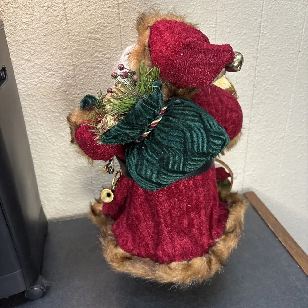 Woodsman~Christmas Santa Mantel Table Top Figurine 18